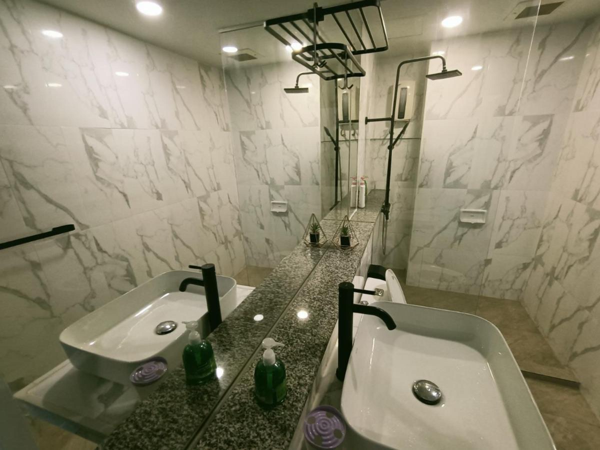 溫馨小屋 Bangkok Dış mekan fotoğraf